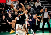 Spurs Dominan, Bungkam Bucks 127-95 di Milwaukee