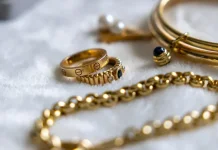 Harga Emas Perhiasan Stagnan, Cek Rincian Harga Per Karat Hari Ini