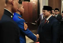 Tiba di Tokyo, Presiden Prabowo Disambut Taruna Indonesia di Jepang