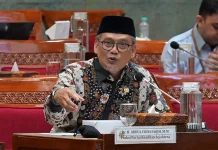 Implementasi PP Tunas, Komisi X DPR Tegaskan Perlu Kesiapan Mental Tenaga Pendidik