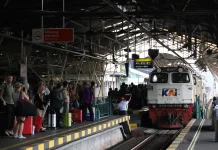 KAI Layani 229.201 Penumpang Jarak Jauh Arus Balik Lebaran di Hari Minggu