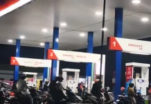 Antrean BBM di Tangerang Dipicu Isu Kenaikan Harga