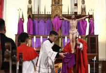 Simak Arti Warna Liturgi Jumat Agung Lengkap dengan Maknanya