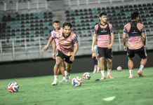 Carlos Pena Minta Persita Nikmati Atmosfer GBT Lawan Persebaya