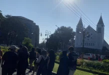 BERITA FOTO: Hangatnya Paskah di Malang, Ribuan Warga Berbagi Ruang Dalam Harmoni