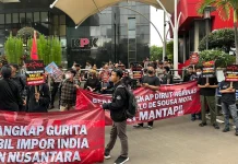 Aksi Damai di KPK, KAPAK Dorong Transparansi Impor Mobil Pikap
