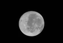 Hari Ke-6 Misi Artemis II: Potret Tampak Belakang Bulan yang Tak Terlihat dari Bumi