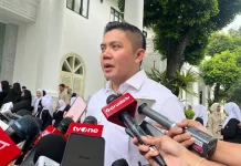 Kabar Reshuffle, Seskab: Tunggu Aja