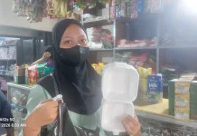 Bukan Hanya Kantong Plastik, Harga Gabus Sintetis dan Kertas Nasi juga Naik
