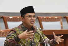 Wacana 'War Tiket' Dinilai Ganggu Tatanan Antrean Haji, DPR: Kasihan Calon Jemaah