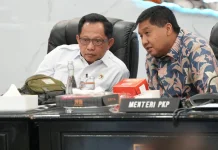 Mendagri Apresiasi Bedah Rumah Kementerian PKP di Papua
