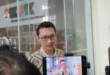 KPK Geledah Sejumlah Kantor di Tulungagung, Amankan Uang Tunai Rp95 Juta