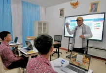 Tinjau Sekolah Rakyat di Pontianak, Menko Polkam Tekankan Pemerataan Pendidikan