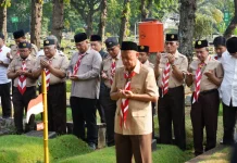 Pimpinan UNJ Ziarah Husen Mutahar, Perkuat Usulan Pahlawan Nasional