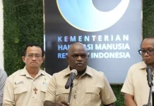 Menteri Pigai Sebut 15 Warga Sipil Meninggal akibat Serangan di Kembru