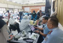 Calon Jemaah Haji Kloter Pertama Asal Kota Bekasi Tiba di Asrama Haji