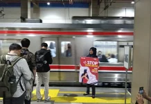 KAI Commuter Gelar Kampanye Anti Kekerasan Seksual Serentak di Hari Kartini