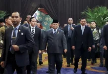 Hadiri Resepsi Pernikahan El Rumi-Syifa Hadju, Presiden Prabowo Cicipi Kari Laksa