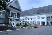 Gubernur Kalimantan Timur Evaluasi Renovasi Rumah Jabatan