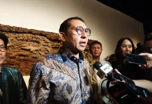 Lestarikan Seni Ukir Jepara, Menbud Fadli Resmikan Pameran Tatah 2026