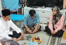 Mensos Kunjungi Rumah Duka Korban KRL