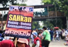 Aksi May Day Monas, Buruh Industrial Serukan Pengesahan UU Ketenagakerjaan Baru