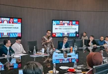 Wamenkomdigi Tegaskan Pilihan Indonesia dalam Pengembangan Industri Teknologi