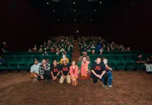 'Badut Gendong' Gelar Screening Eksklusif, Marthino Lio Tampil Mistis di Bioskop