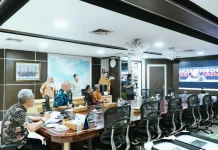 Wamensos Dalami Pengadaan Sepatu Sekolah Sekolah Rakyat