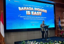 Wamendikdasmen Minta Guru Bangun Kebiasaan Berbicara Inggris di Kelas