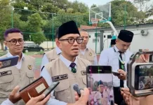 Wamenhaj Minta Jemaah Calon Haji Gelombang Dua Istirahat di Pesawat