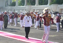 Menko Polkam Tekankan Perwira Polri Harus Jadi Pelindung Masyarakat