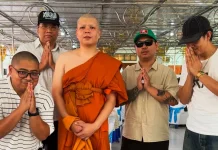 Hiatus Sementara, Drummer Band Whispers Putuskan Jadi Biksu
