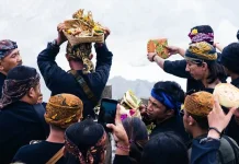 Mengenal 'Ngertakeun Bumi Lamba', Ritual Adat Sunda Menyatukan Alam dan Manusia