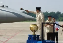 Momen Unik saat Presiden Prabowo Mandikan Jet Tempur Rafale dengan Air Kembang