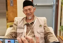 Musyrif Diny Imbau Jemaah Kurangi Penggunaan Handphone di Arafah
