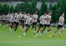 Pertarungan Ketat, Dewa United Jaga Asa Empat Besar