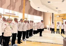 Petugas Haji Diminta Tidak Terlena Pujian