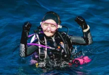 Prilly Latuconsina Jadi Rescue Diver di Ajang Red Bull Cliff Diving