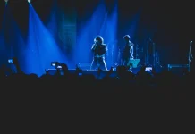 Catat! Tips dan Barang Bawaan yang Penting Dibawa saat Nonton Konser Musik