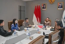 Percepat Penutupan Blank Spot, Komdigi Kombinasi Teknologi Satelit dan Fiber