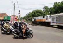KAI Tutup 116 Perlintasan Kereta Api Berisiko Tinggi