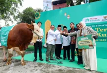 Kembali Gandeng BAZNAS RI, Shopee Barokah Salurkan Kurban Sapi Satu Ton