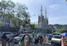 Usai Salat Iduladha, Lalu Lintas Depan Istiqlal Ramai Lancar