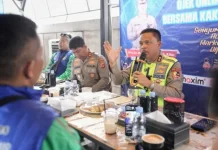 Kakorlantas Minta Seluruh Jajaran Dirlantas Bangun Kedekatan dengan Sopir Ojol