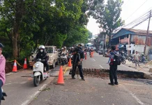 Gorong-Gorong Diameter Tiga Meter Diduga Picu Jalan Amblas di Jagakarsa Jakarta
