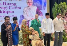 Rilis Buku Cermin Diri, Mien R. Uno Beri Pesan untuk Generasi Muda