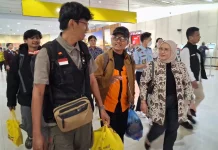 Enam Relawan Indonesia Peserta Global Sumud Land Convoy Tiba di Tanah Air