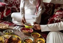Tradisi Warga Saudi Sediakan Makanan Gratis