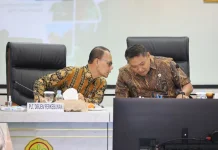 Beli Tandan Buah Segar Murah, Wamentan Ancam Cabut Izin Pabrik Kelapa Sawit